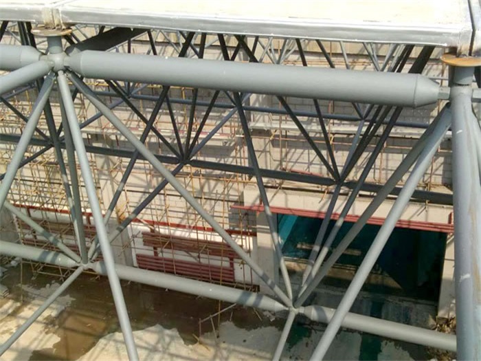 自贡公安局网架天基板屋面